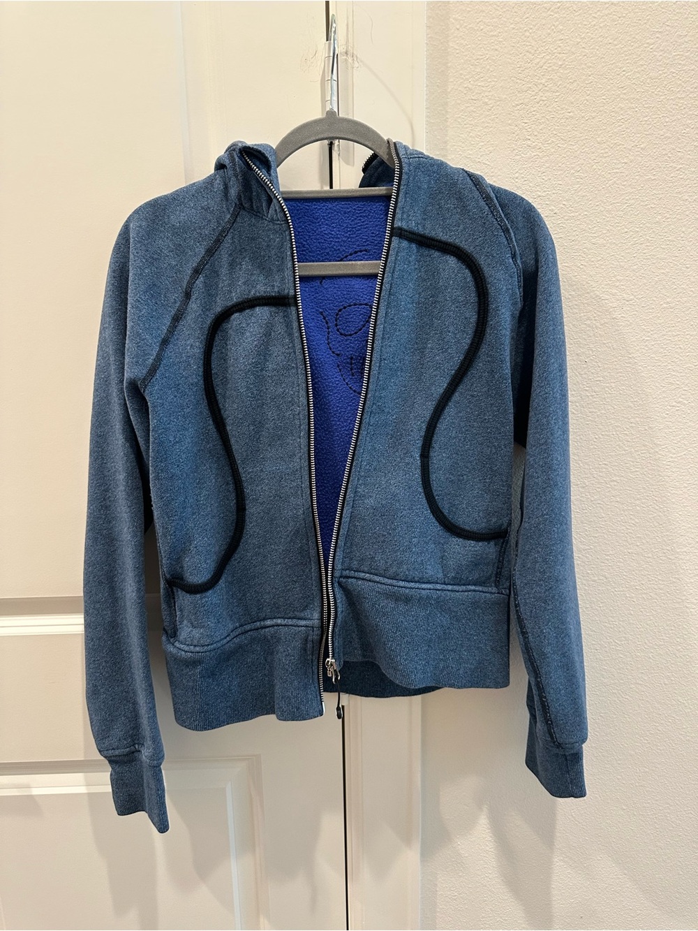 RARE LULULEMON X SOUL CYCLE collab hoodie- embroidered skull on back